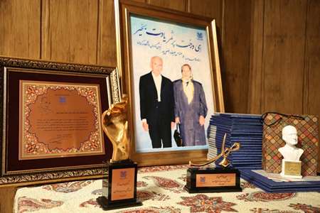 برگزیدگان هجدهمین دوره جایزه افضلی‌پور و جوایز وابسته معرفی شدند